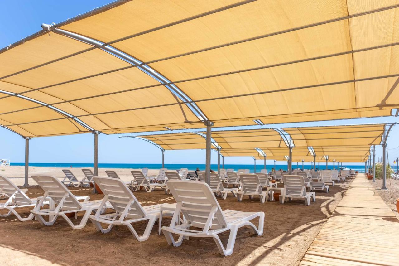 Royal Towers Lara Hotel Kemeragzi Dış mekan fotoğraf