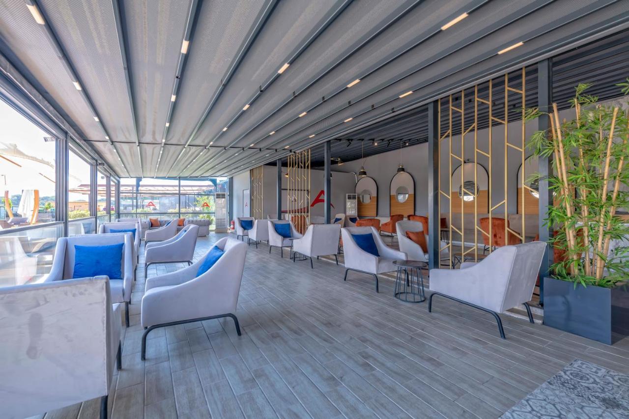 Royal Towers Lara Hotel Kemeragzi Dış mekan fotoğraf