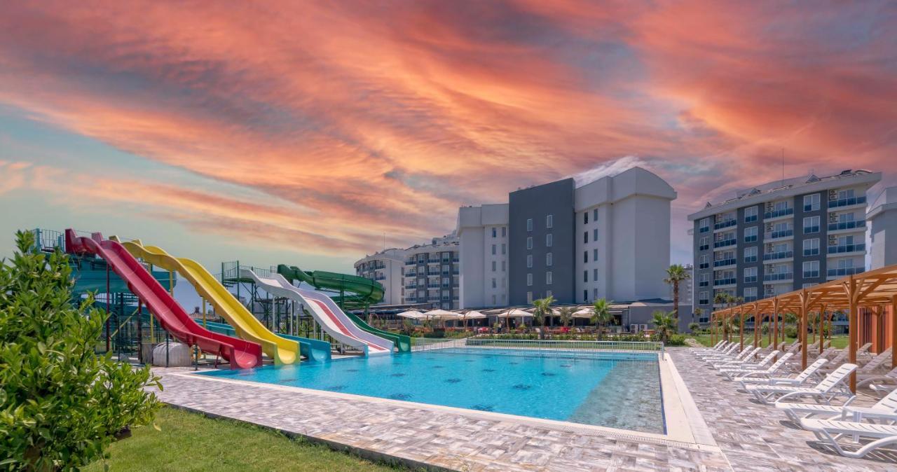 Royal Towers Lara Hotel Kemeragzi Dış mekan fotoğraf
