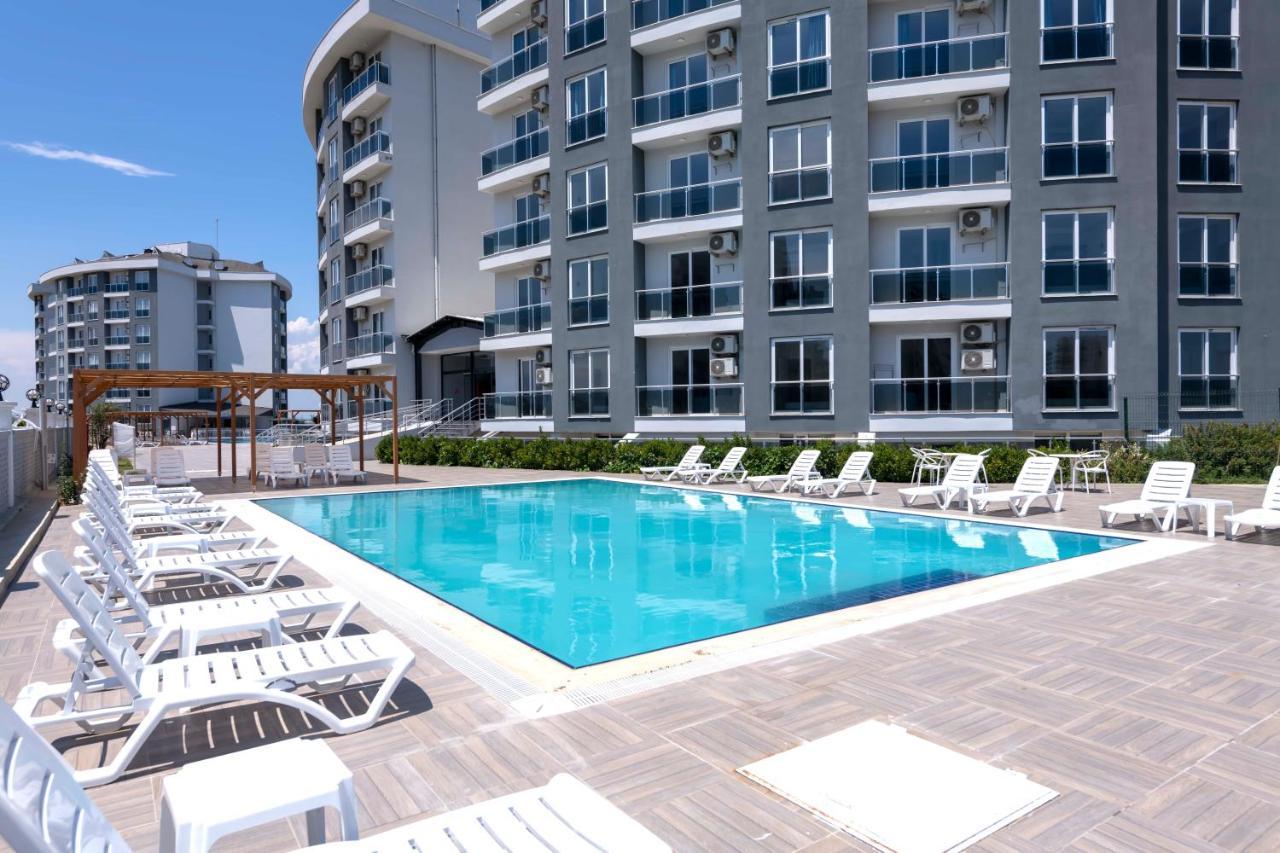 Royal Towers Lara Hotel Kemeragzi Dış mekan fotoğraf