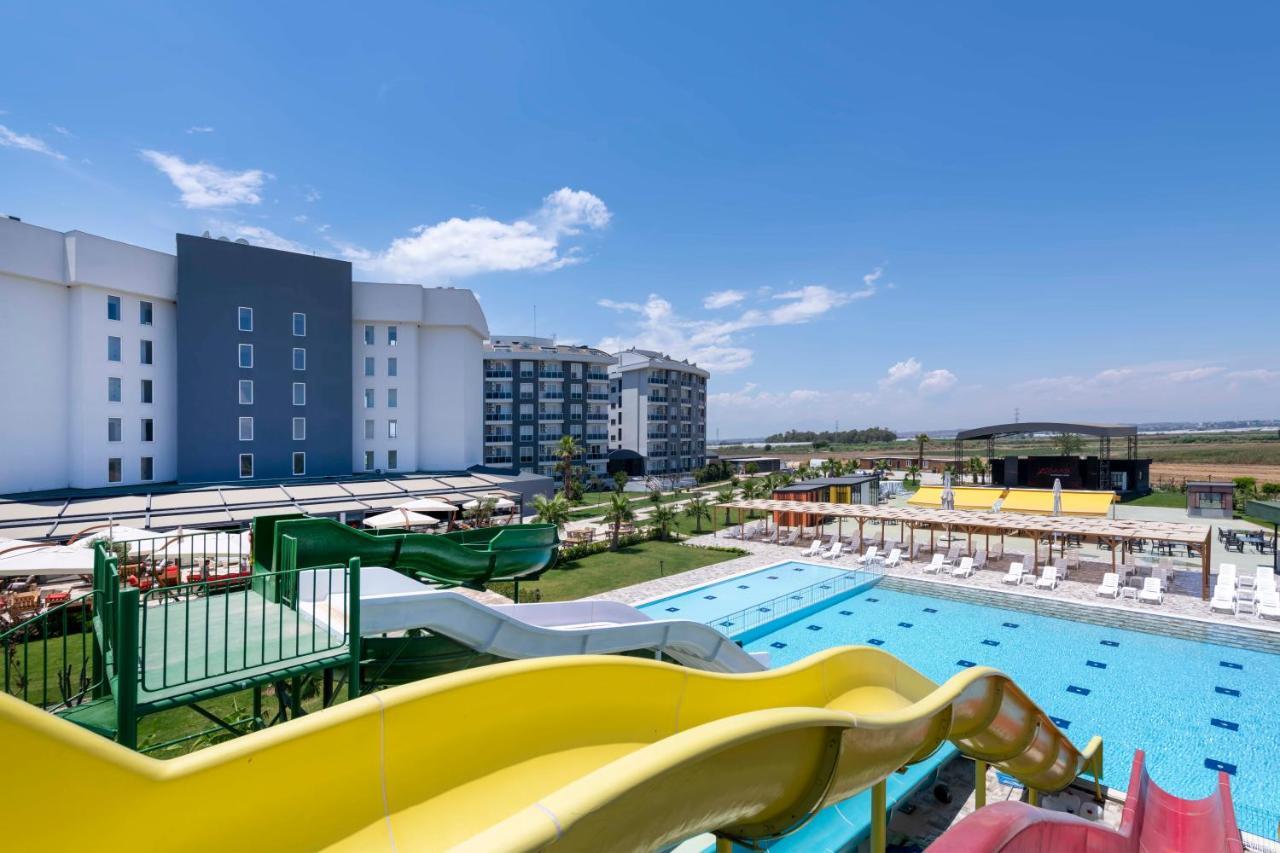Royal Towers Lara Hotel Kemeragzi Dış mekan fotoğraf